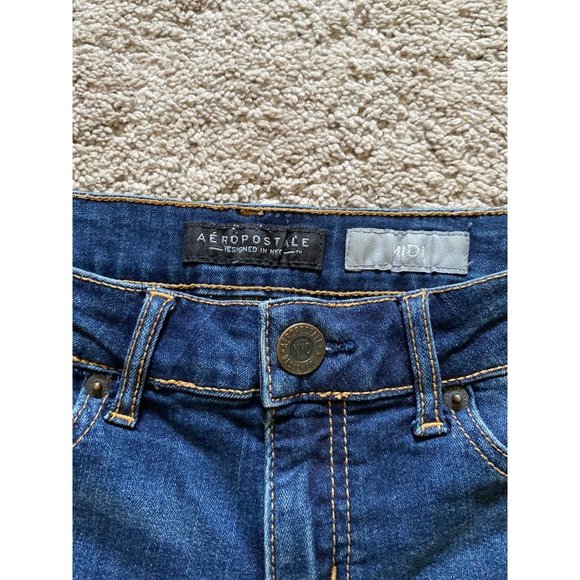 Aeropostale women’s size 2 midi denim shorts - Picture 3 of 6